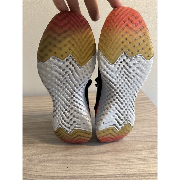 Nike Womens Epic React Flyknit 2 BQ8927-003 Black Running Shoes Sneakers Sz 11 - Picture 10 of 11